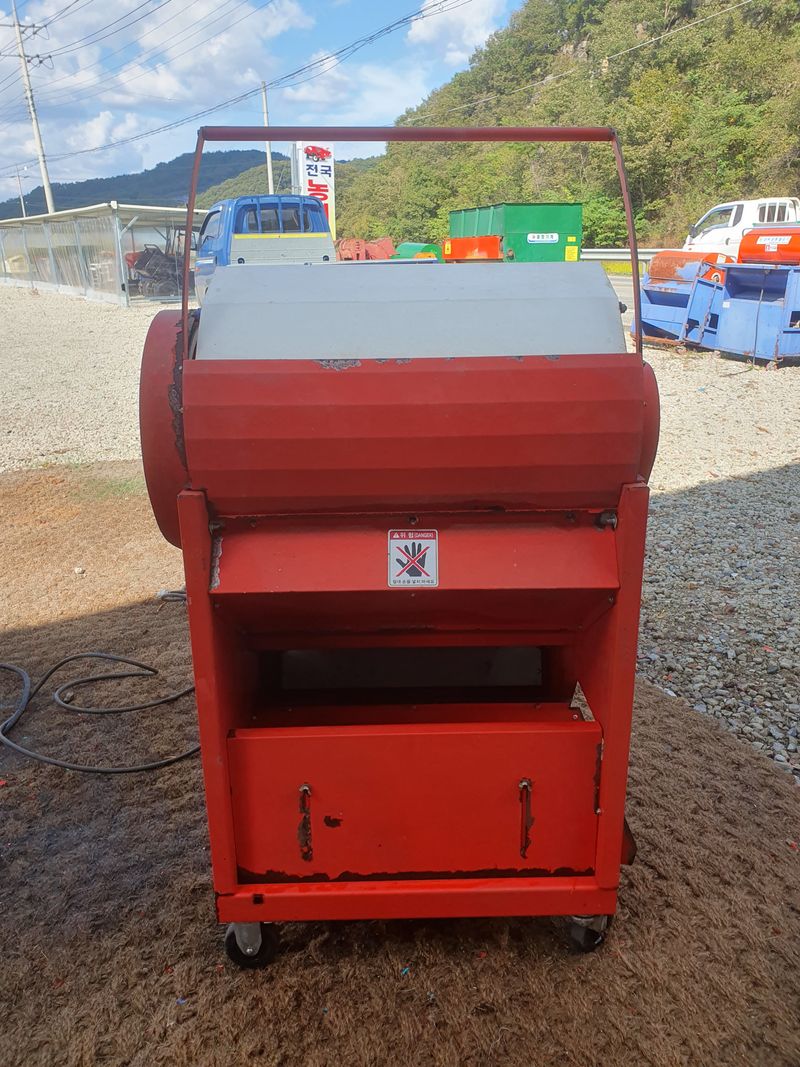 백상현님의 장터 판매 상품 [탈곡기(들깨망)((판매완료))] 첨부 사진