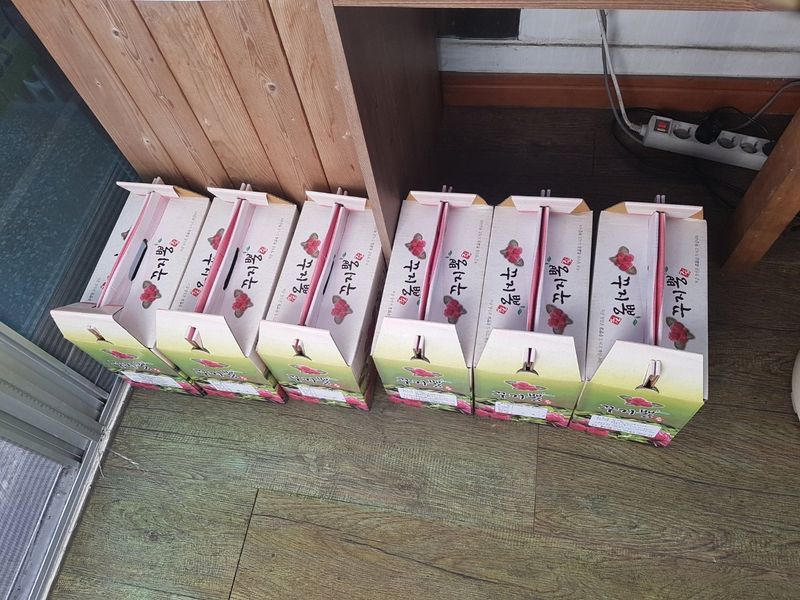 장터 상품 [꾸지뽕주문판매 1박스(50포)] 썸네일