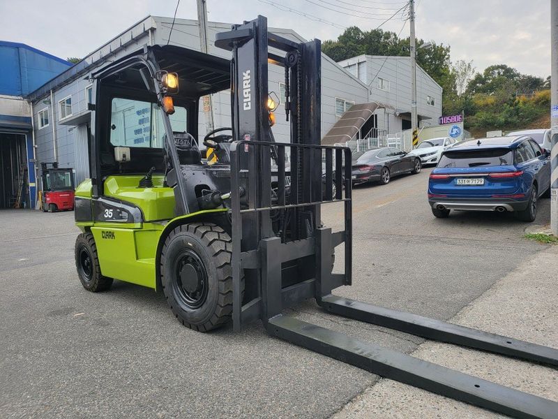 한효진님의 장터 판매 상품 [클라크 3.5톤 디젤 중고지게차] 첨부 사진