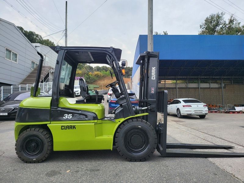 한효진님의 장터 판매 상품 [클라크 3.5톤 디젤 중고지게차] 첨부 사진