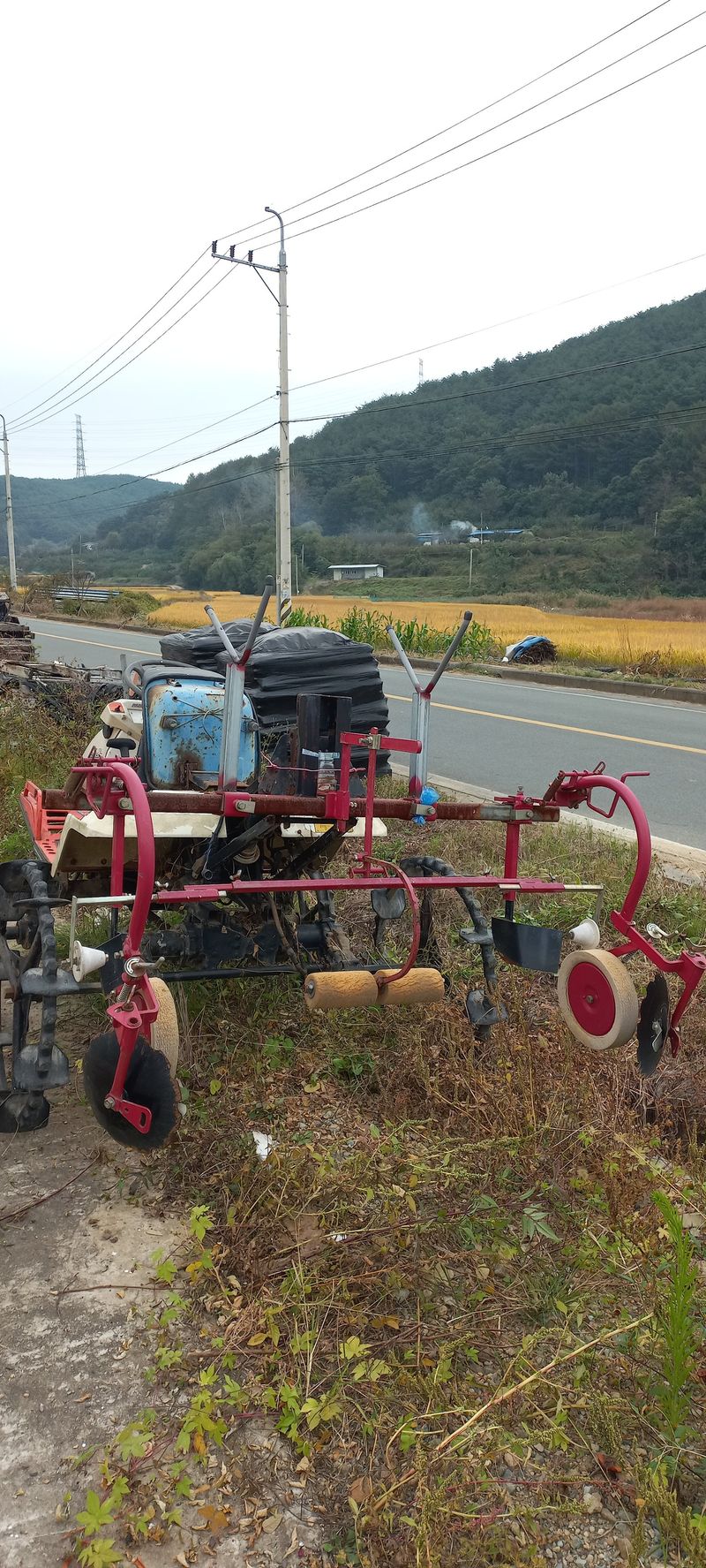 이종한님의 장터 판매 상품 [양파 마늘 승용비닐피복기] 첨부 사진