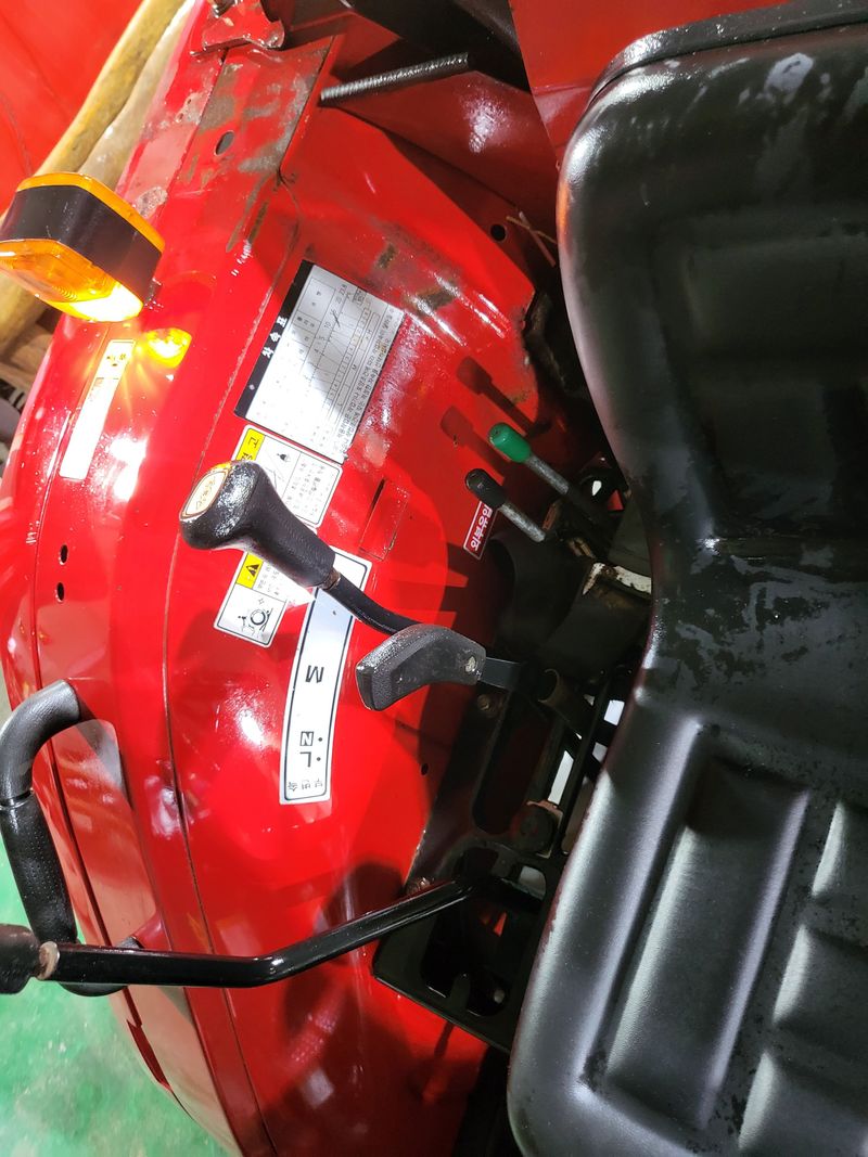 박현수님의 장터 판매 상품 [트렉터 판매합니다 ] 첨부 사진