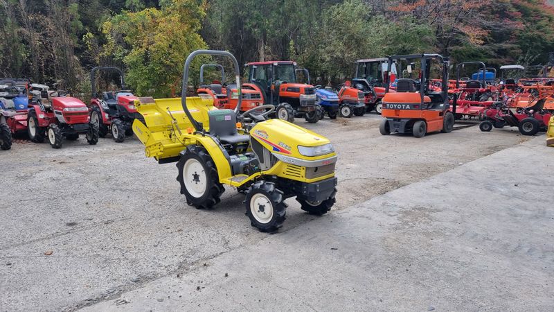 장터 상품 [미니트랙터 ISEKI TC13 ] 썸네일