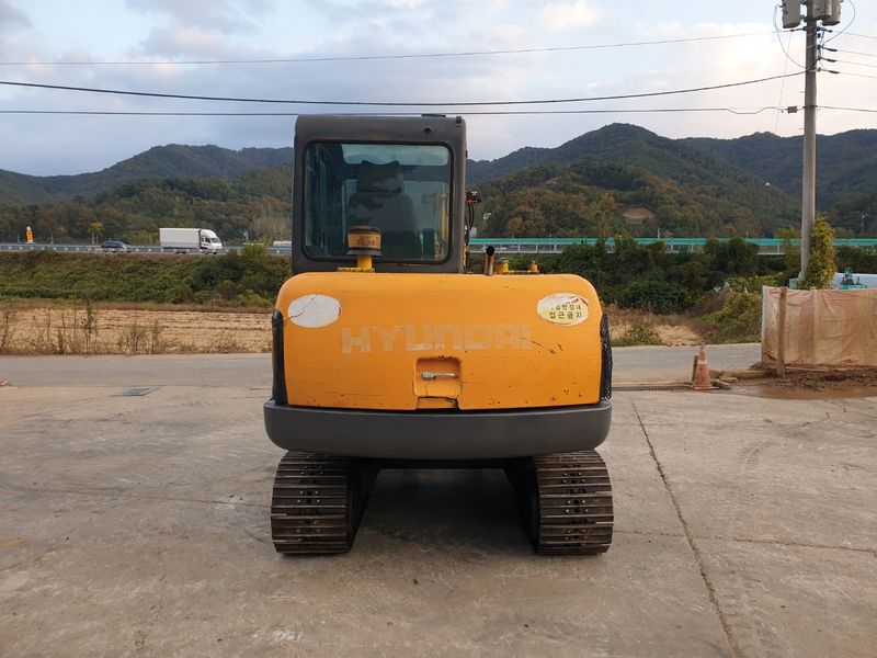 중고굴삭기 김동윤님의 장터 판매 상품 [중고 굴삭기 무서류 현대R555MVP딱다구리장착] 첨부 사진