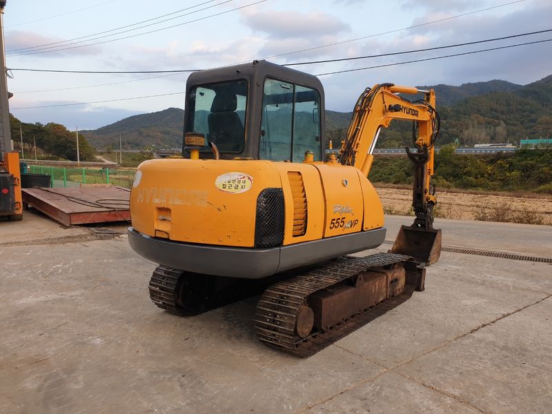 중고굴삭기 김동윤님의 장터 판매 상품 [중고 굴삭기 무서류 현대R555MVP딱다구리장착] 첨부 사진
