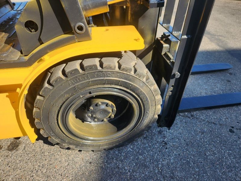 한효진님의 장터 판매 상품 [현대 3톤 디젤 중고지게차(3단마스트)] 첨부 사진