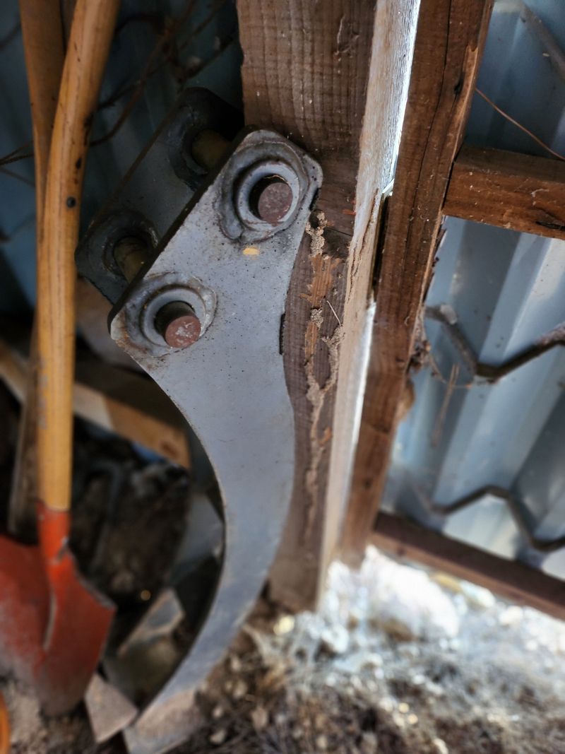 이동현 님의 장터 판매 상품 [미니포크레인] 첨부 사진