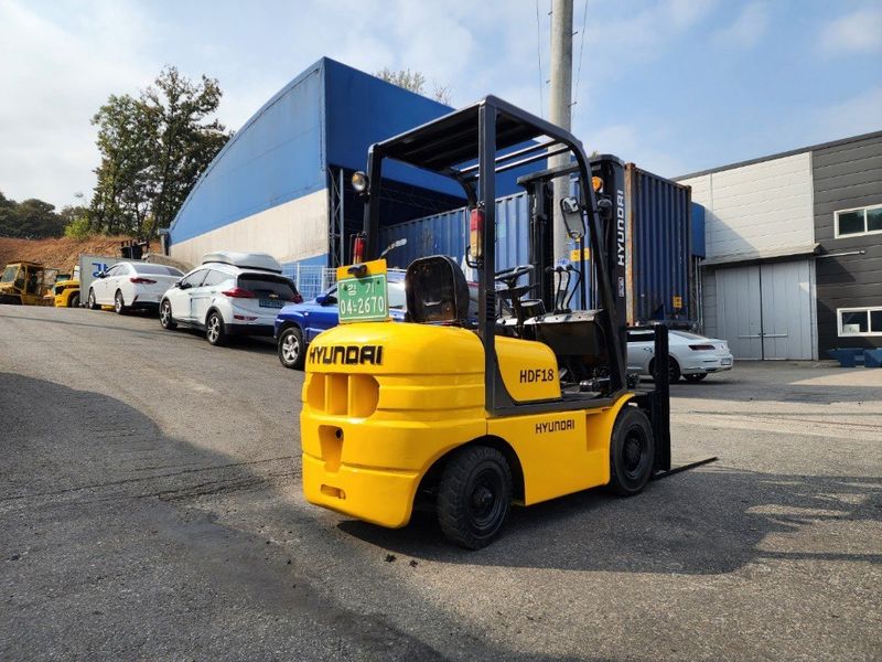 한효진님의 장터 판매 상품 [현대 1.8톤 디젤 중고지게차 (자동발)] 첨부 사진