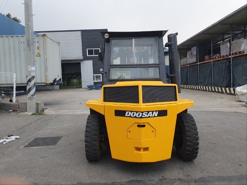 한효진님의 장터 판매 상품 [두산 LD 5톤 디젤 중고지게차 (자동발, 캐빈)] 첨부 사진