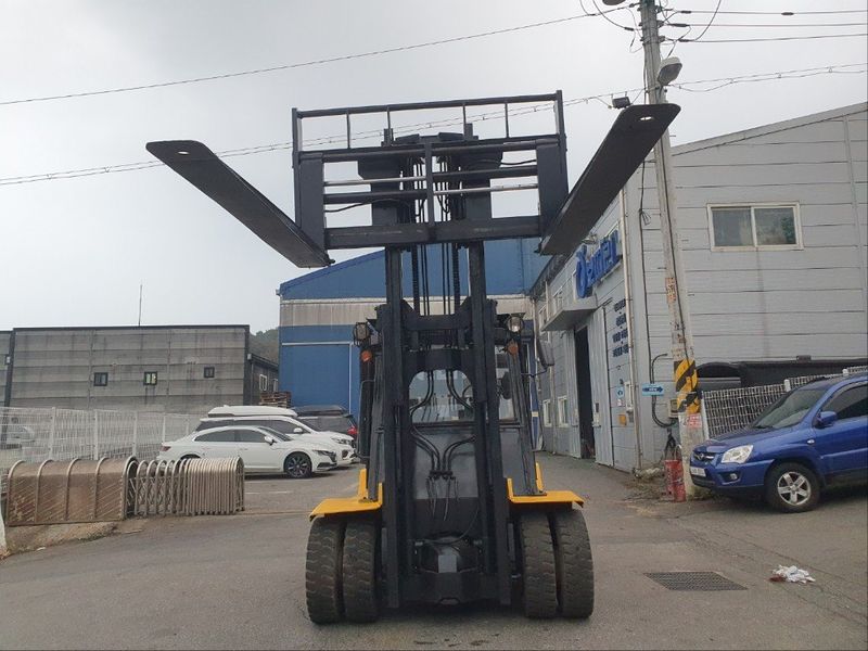 한효진님의 장터 판매 상품 [두산 LD 5톤 디젤 중고지게차 (자동발, 캐빈)] 첨부 사진