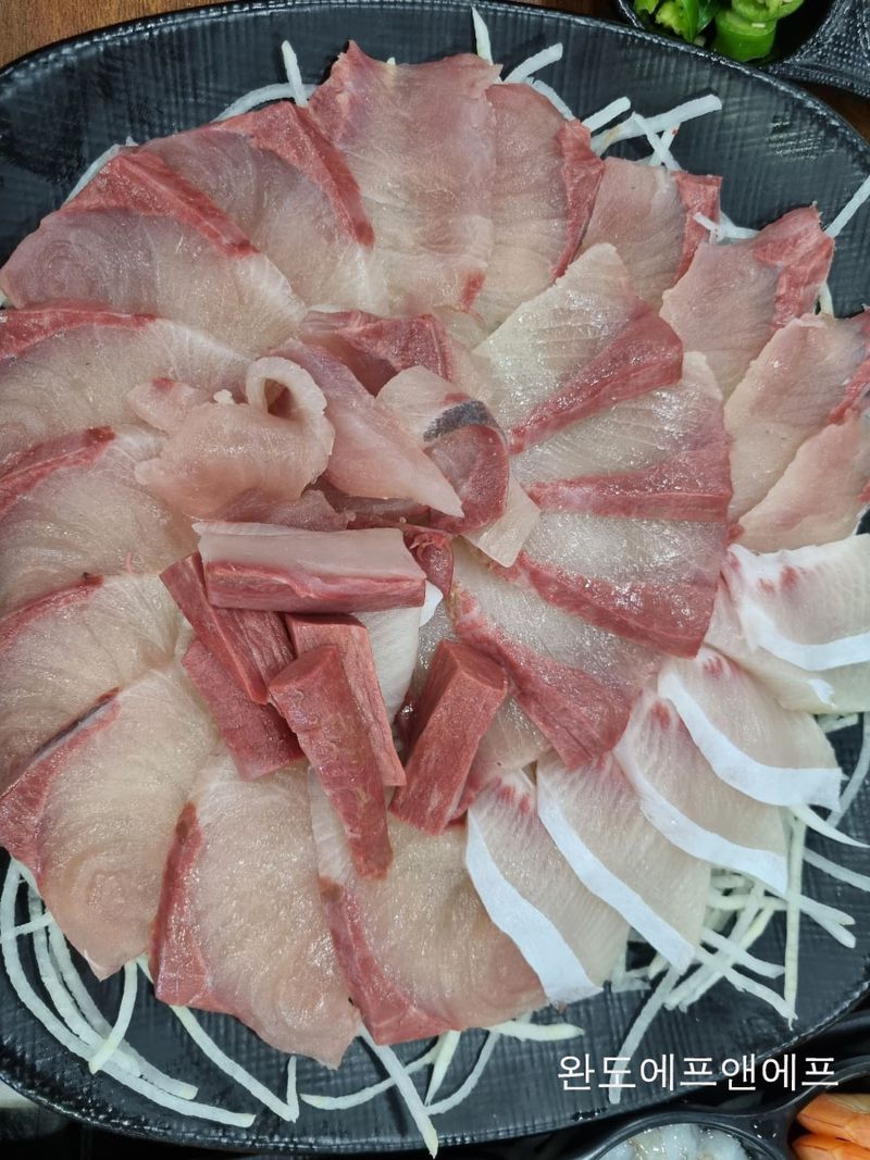 김진국님의 장터 판매 상품 [국내산 자연산 대방어회를 집에서(대방어, 중방어, 소방어) ] 첨부 사진