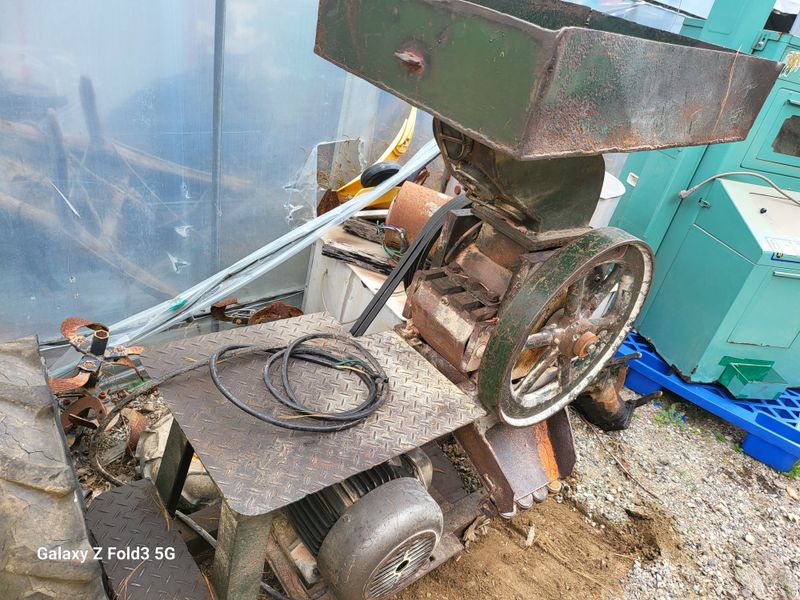 최도윤님의 장터 판매 상품 [프라스틱 파쇄기 판매합니다 ] 첨부 사진