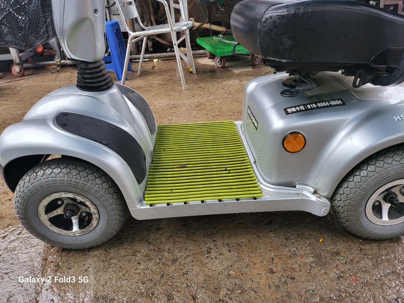 장터 상품 [어르신 전동카 판매합니다 
     ] 썸네일