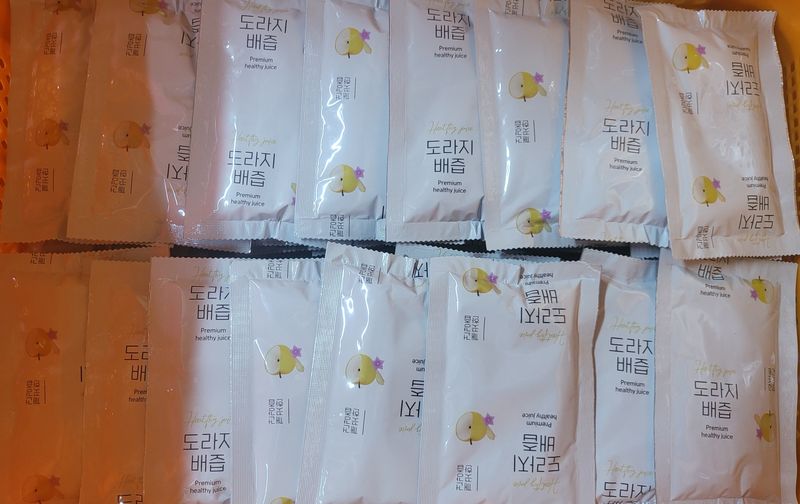 서생배맛나님의 장터 판매 상품 [도라지배즙 100ml x 100포] 첨부 사진