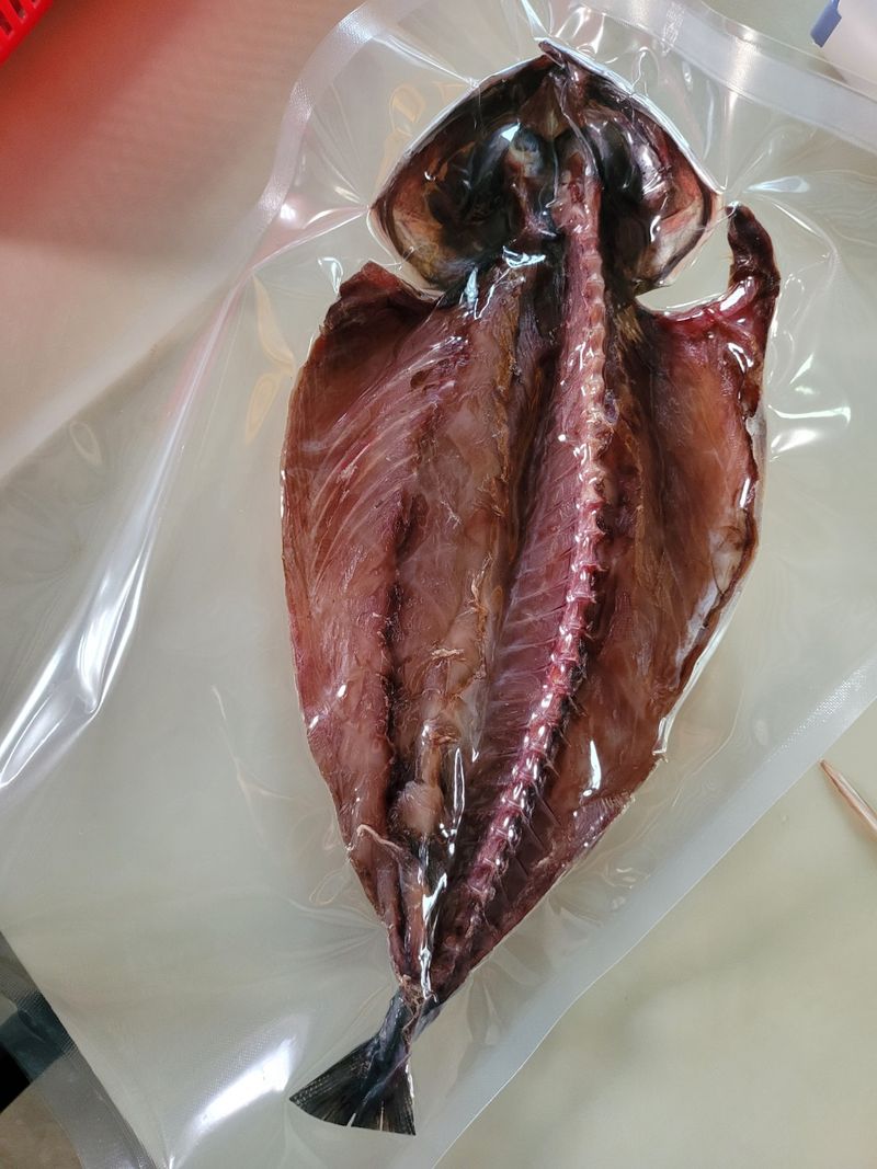 김진국님의 장터 판매 상품 [국내산 겉바속촉 저염 간고등어 자반고등어2마리(손질후 30cm이상,마리당 250g 이상, 2마리단위 진공포장)] 첨부 사진