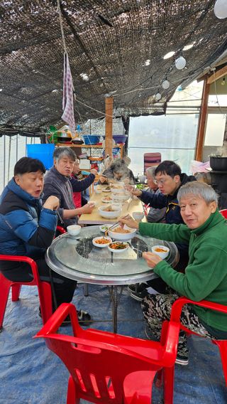 홍&이님의 자유주제 · 자유게시판 작성글 사진