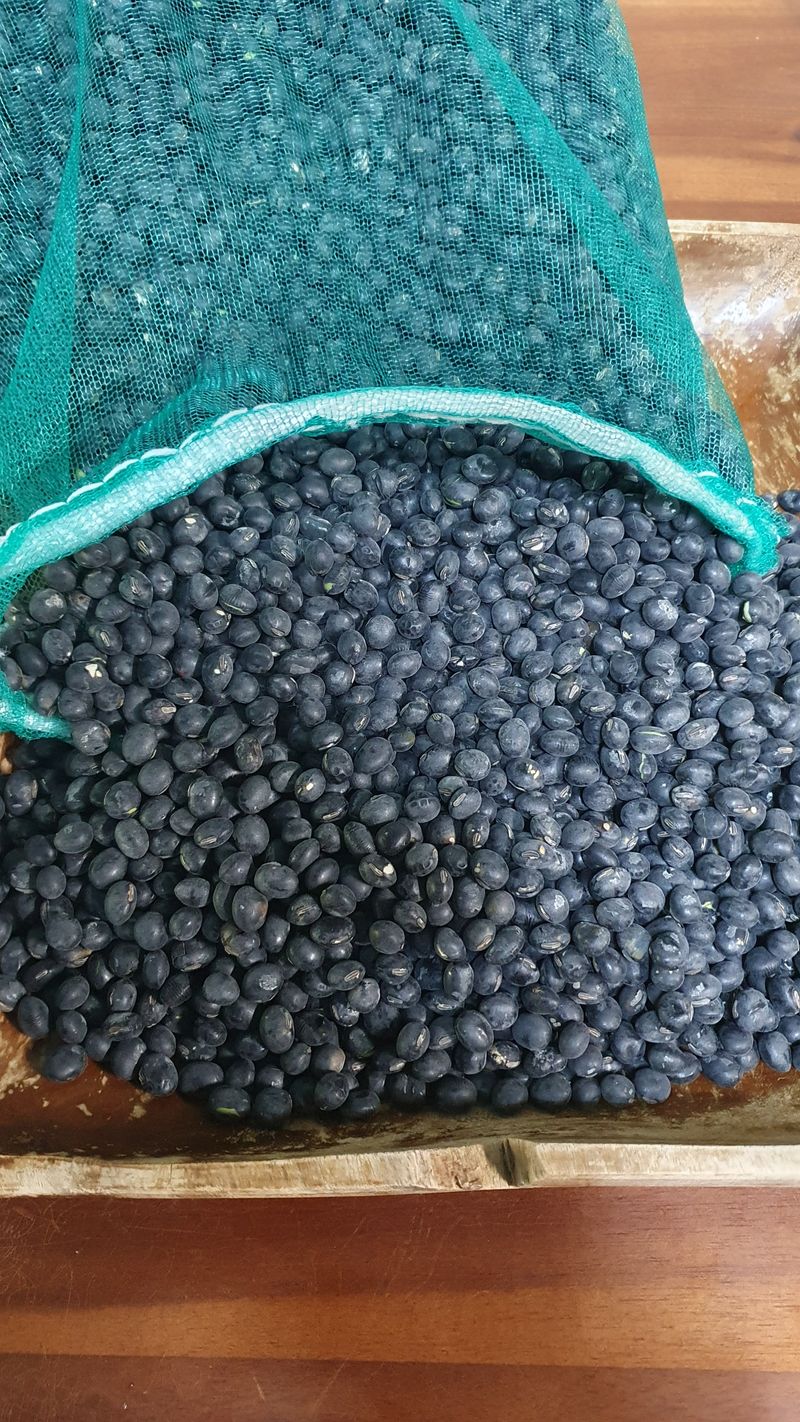 장터 상품 [동글이 속이파란  서리태] 썸네일