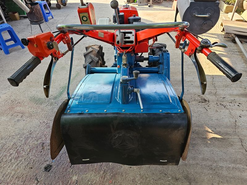 최도윤님의 장터 판매 상품 [대동 로타리장착 경운기를 판매합니다 .] 첨부 사진