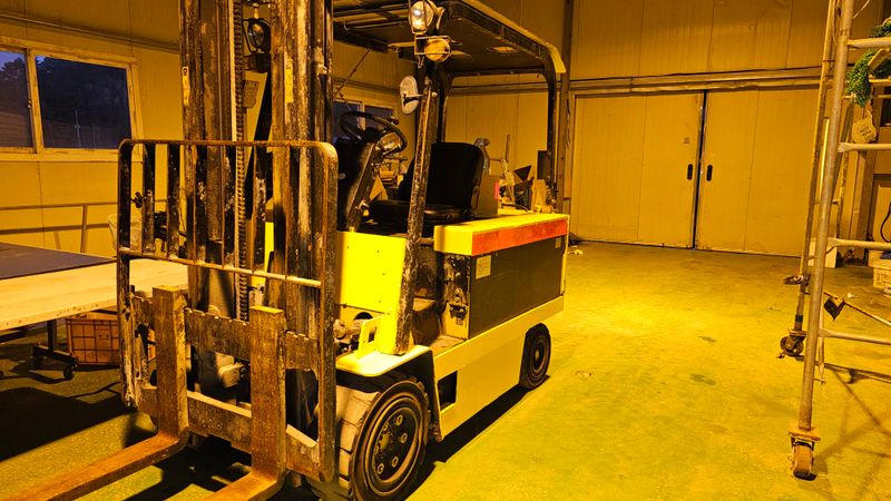 김락형님의 장터 판매 상품 [대우 전동지게차 3톤] 첨부 사진