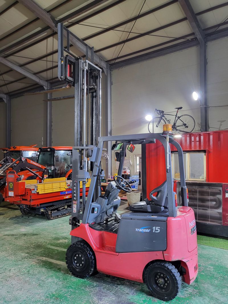 박현수님의 장터 판매 상품 [니찌유 전동지게차 판매합니다 ] 첨부 사진