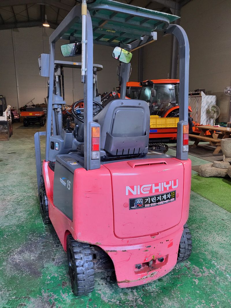 박현수님의 장터 판매 상품 [니찌유 전동지게차 판매합니다 ] 첨부 사진