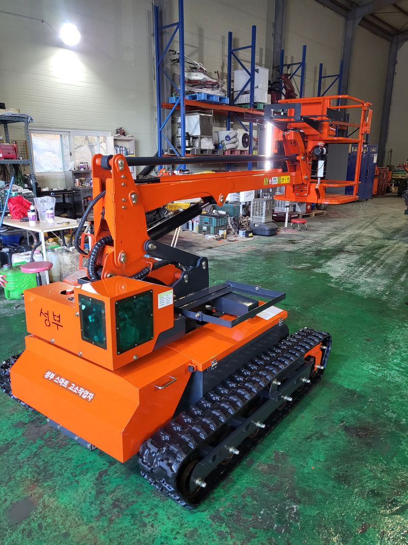 박현수님의 장터 판매 상품 [성부SB-8000N고소작업차 판매합니다 ] 첨부 사진