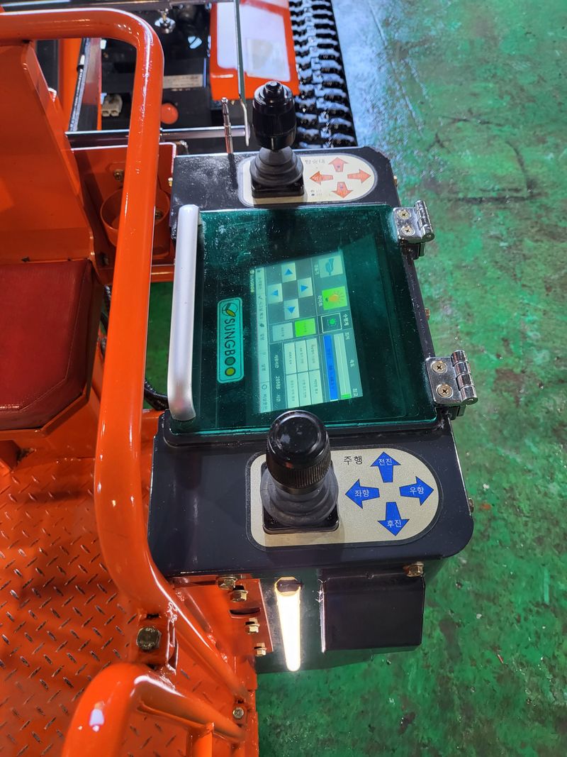 박현수님의 장터 판매 상품 [성부SB-8000N고소작업차 판매합니다 ] 첨부 사진