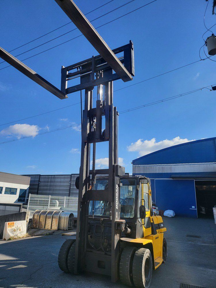 한효진님의 장터 판매 상품 [두산 7톤 디젤 중고지게차(3단마스트, 자동발)] 첨부 사진