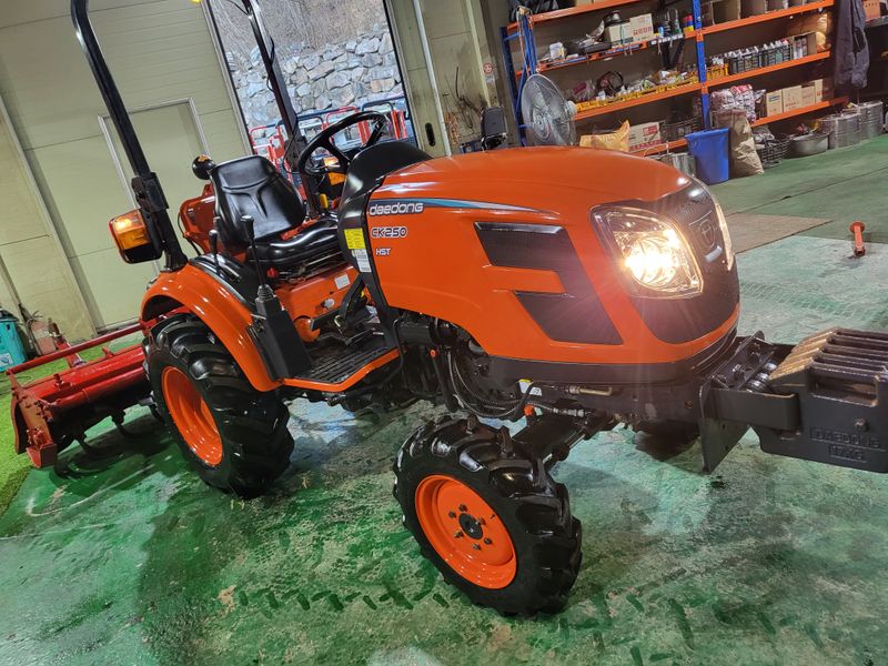 박현수님의 장터 판매 상품 [대동CK250트렉터 판매합니다 ] 첨부 사진