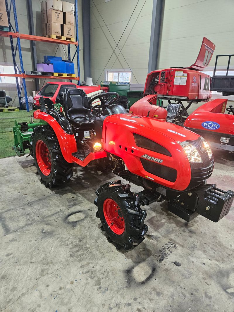 신지안님의 장터 판매 상품 [국제A3200 트랙터 판매합니다] 첨부 사진