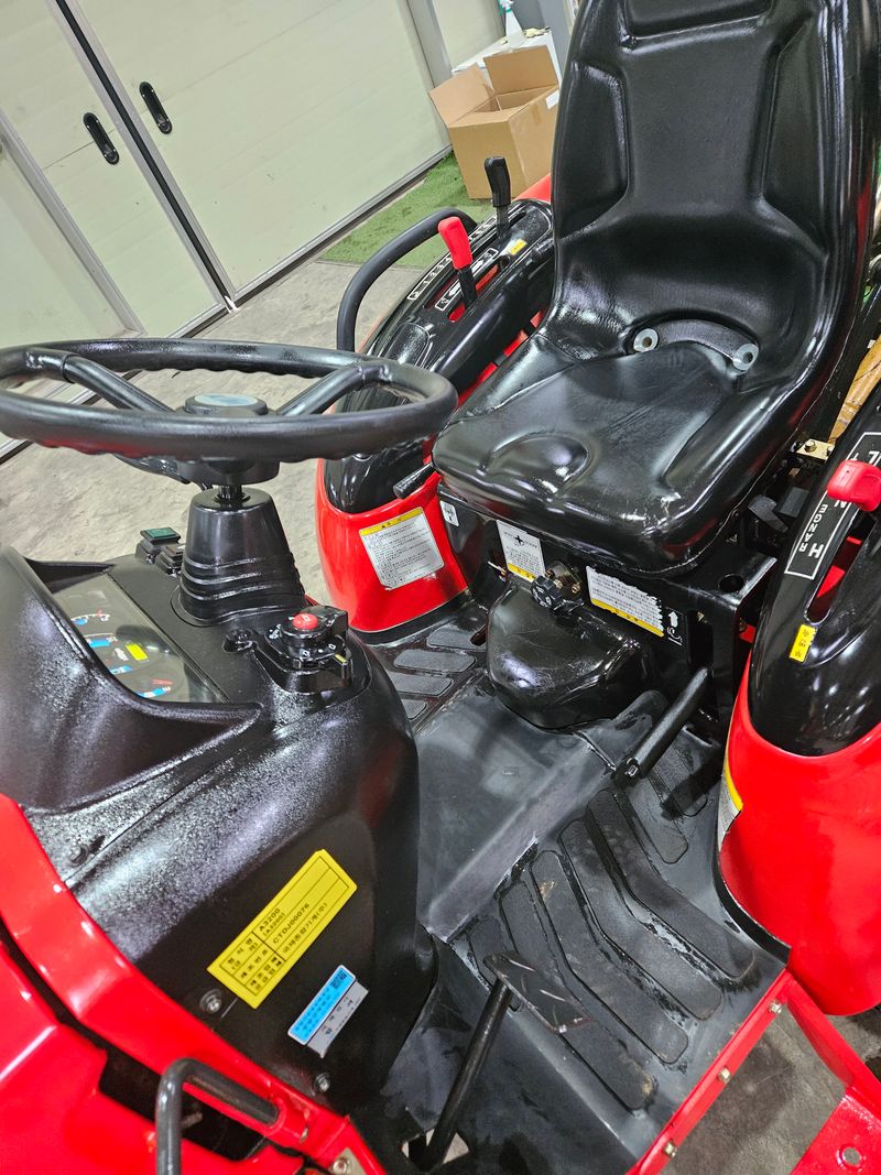 신지안님의 장터 판매 상품 [국제A3200 트랙터 판매합니다] 첨부 사진