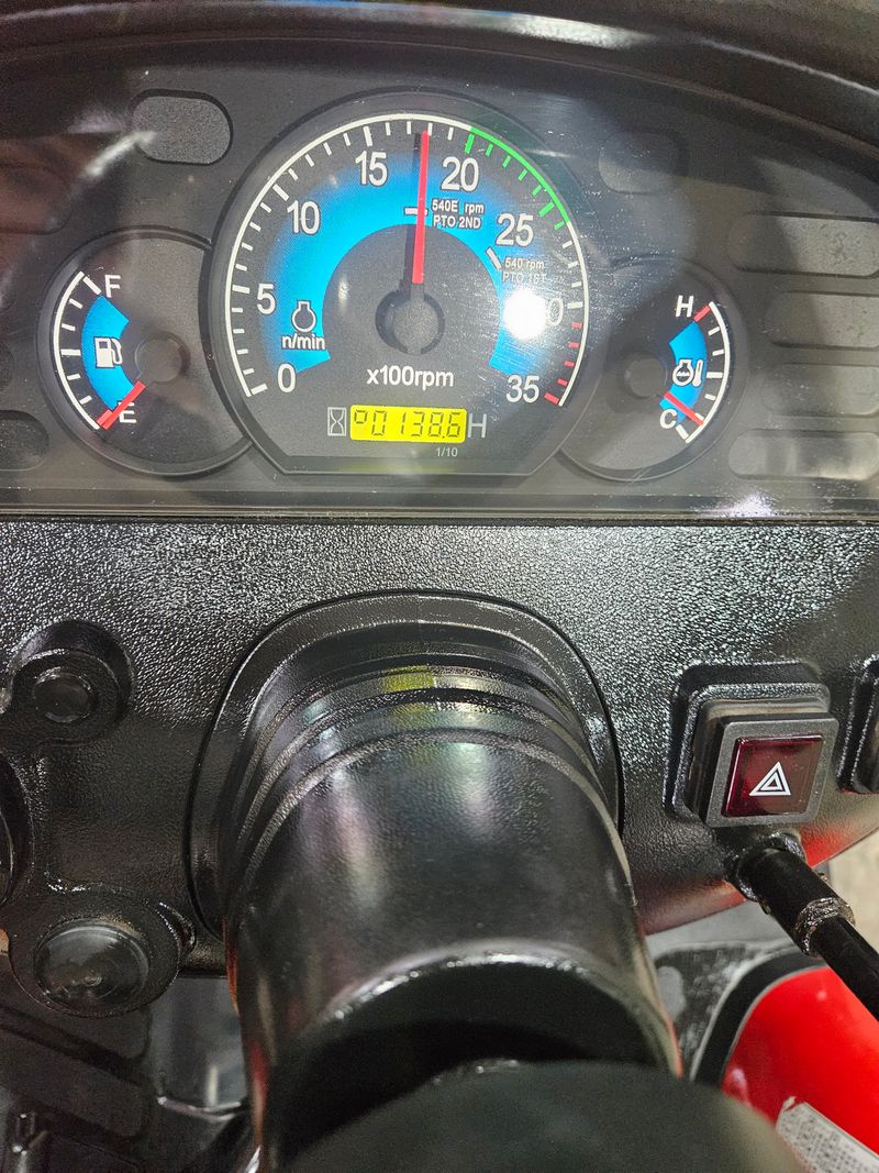 신지안님의 장터 판매 상품 [국제A3200 트랙터 판매합니다] 첨부 사진