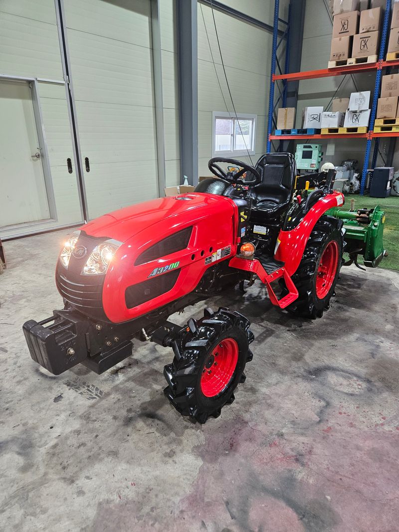 신지안님의 장터 판매 상품 [국제A3200 트랙터 판매합니다] 첨부 사진