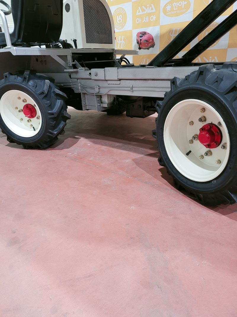 최성훈 님의 장터 판매 상품 [한성 1000리터 ss기 운반차 팝니다] 첨부 사진