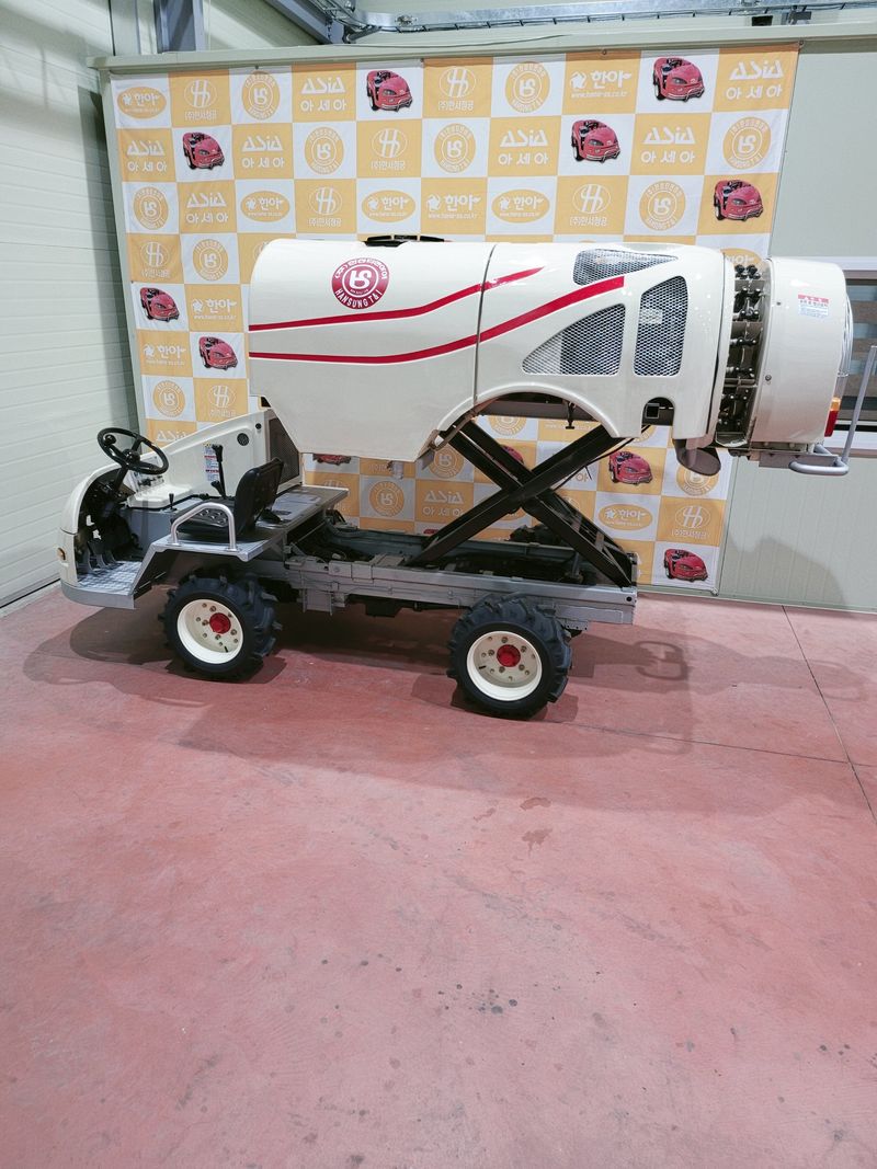 최성훈 님의 장터 판매 상품 [한성 1000리터 ss기 운반차 팝니다] 첨부 사진