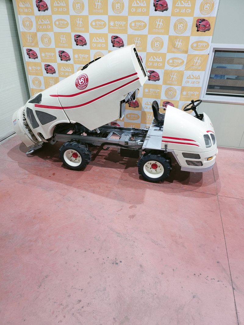 최성훈 님의 장터 판매 상품 [한성 1000리터 ss기 운반차 팝니다] 첨부 사진