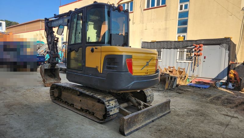 중고굴삭기 김동윤님의 장터 판매 상품 [중고 굴삭기 볼보EC55C 코끼리집게 장착 부가세해결가능] 첨부 사진