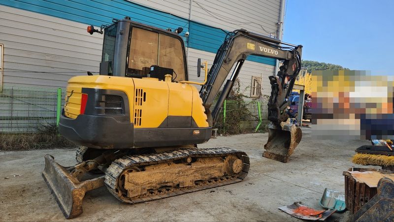 중고굴삭기 김동윤님의 장터 판매 상품 [중고 굴삭기 볼보EC55C 코끼리집게 장착 부가세해결가능] 첨부 사진