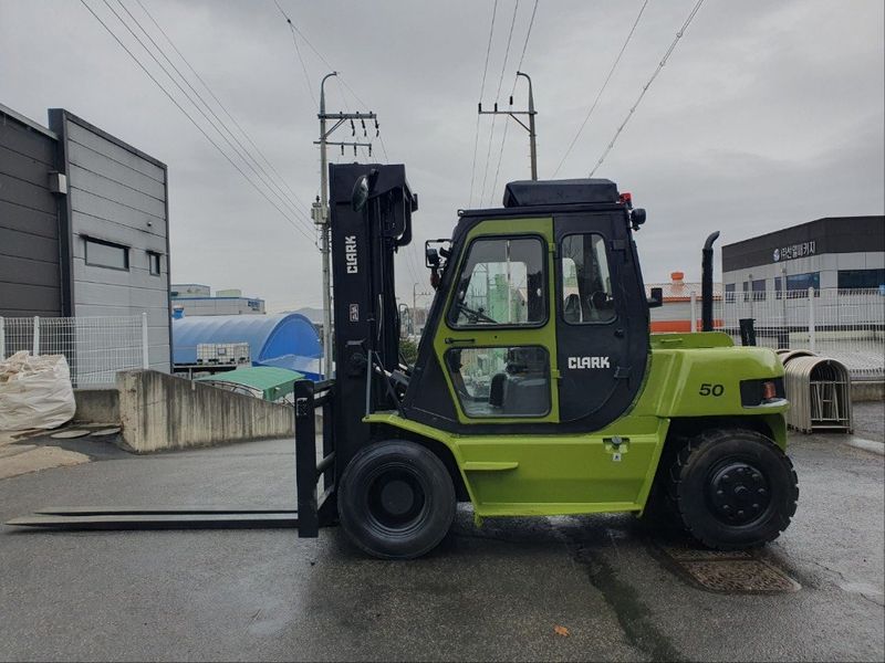 한효진님의 장터 판매 상품 [삼성 5톤 디젤 중고지게차 (자동발,풀옵션)] 첨부 사진