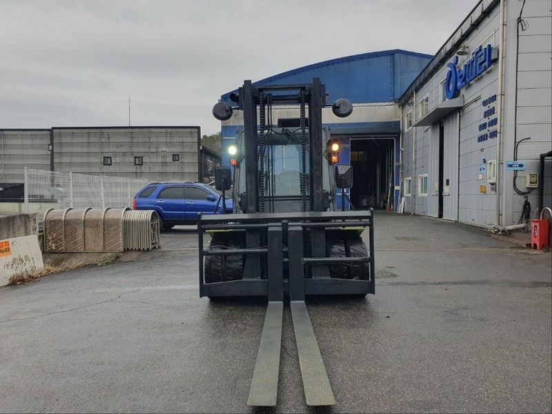 한효진님의 장터 판매 상품 [삼성 5톤 디젤 중고지게차 (자동발,풀옵션)] 첨부 사진