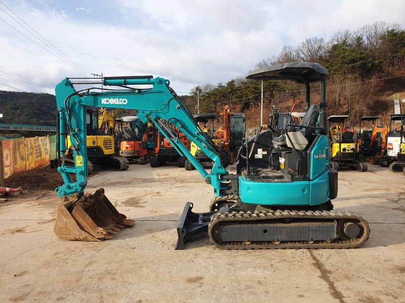 장터 상품 [중고 미니굴삭기 코벨코SK30] 썸네일