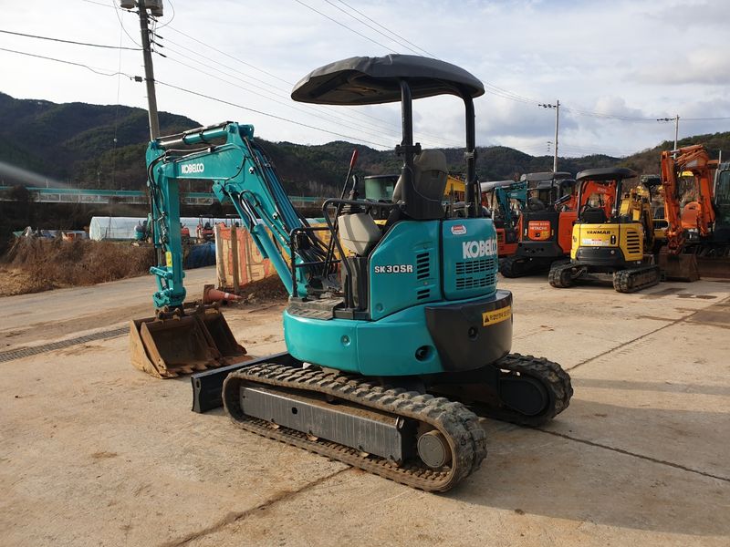 중고굴삭기 김동윤님의 장터 판매 상품 [중고 미니굴삭기 코벨코SK30] 첨부 사진