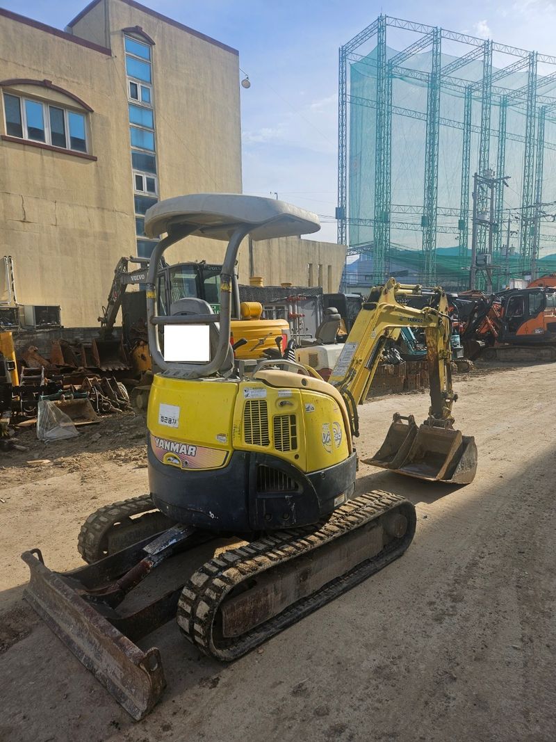 중고굴삭기 김동윤님의 장터 판매 상품 [중고미니굴삭기 얀마VIO20] 첨부 사진