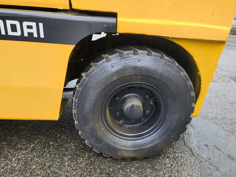 한효진님의 장터 판매 상품 [저렴한 중고지게차 현대 디젤3톤] 첨부 사진