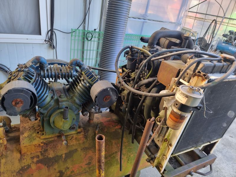 수리남3님의 장터 판매 상품 [엔진콤프레샤 3기통35마력 200탱크] 첨부 사진