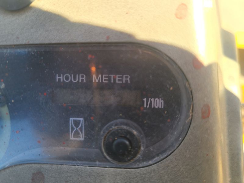 중고굴삭기 김동윤님의 장터 판매 상품 [중고미니굴삭기 얀마VIO17 지겟발 채버킷 포함] 첨부 사진