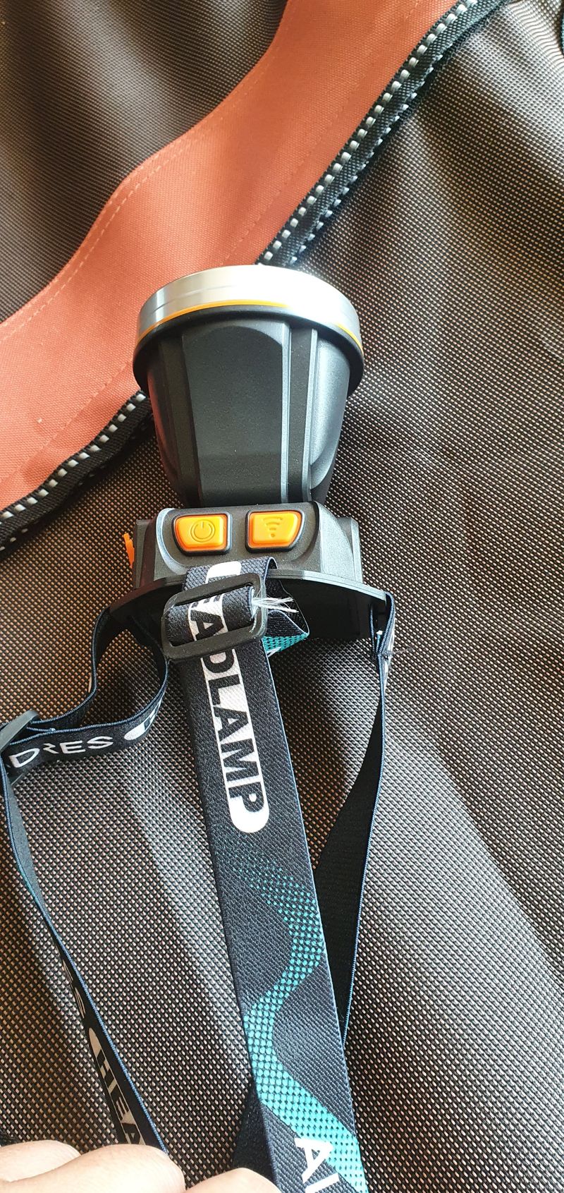 봉주르님의 장터 판매 상품 [초강력 해드랜턴 팝니다 ] 첨부 사진