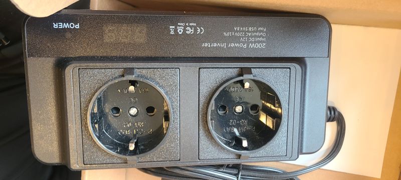 봉주르님의 장터 판매 상품 [200W 인버터 팝니다] 첨부 사진