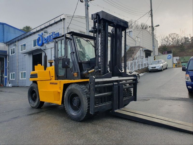 한효진님의 장터 판매 상품 [두산 10톤 디젤 중고지게차 자동발] 첨부 사진