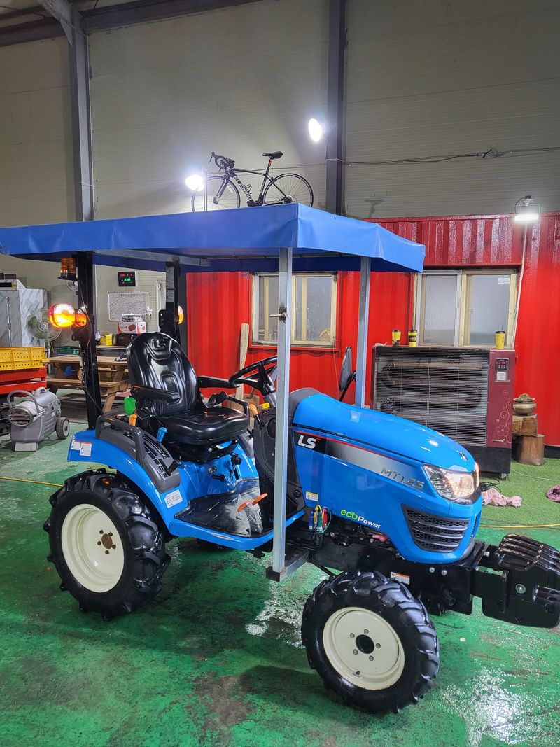 박현수님의 장터 판매 상품 [LS트렉터 판매합니다 ] 첨부 사진